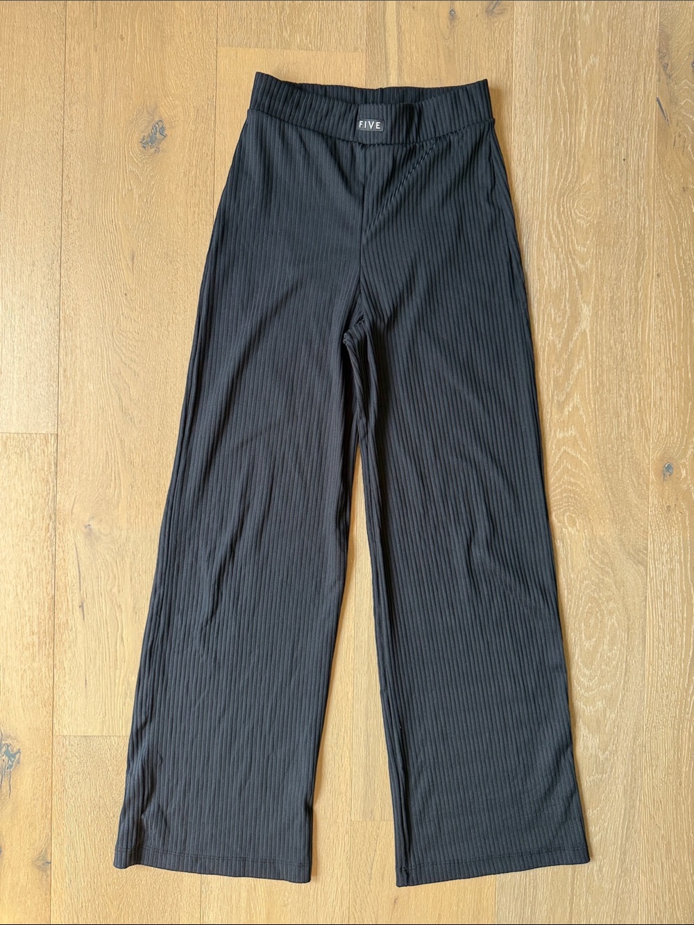 FIVE Ribbed Wide-Leg Black Pants